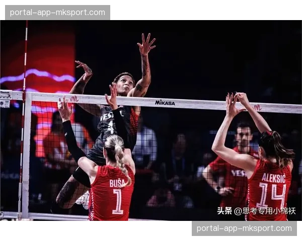 土耳其名将里扎·卡亚因肩部手术，将缺席本赛季剩余所有赛事